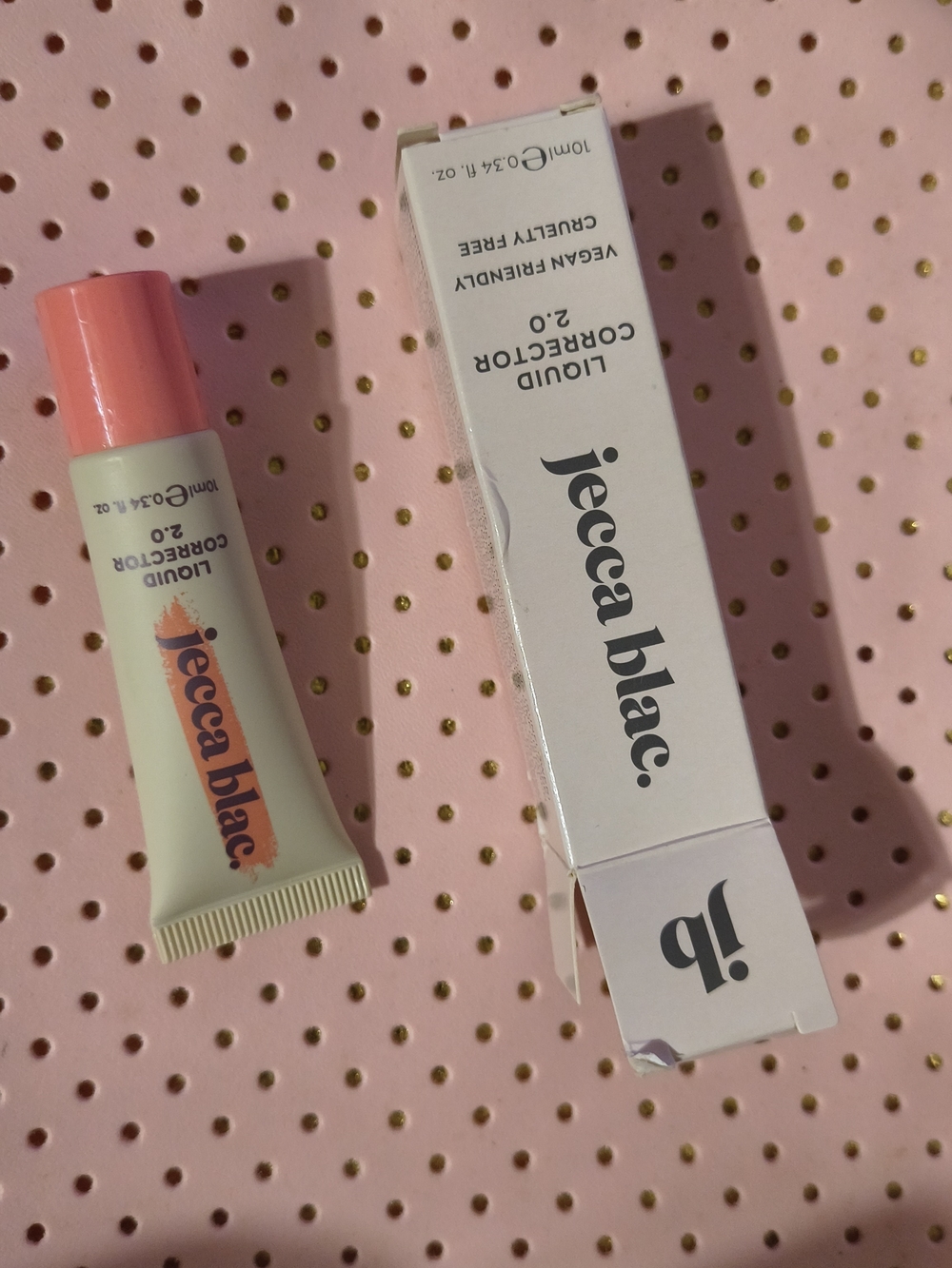 jecca blac. liquid corrector 2.0 "1b0"